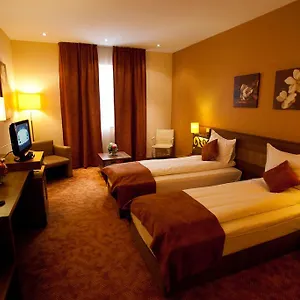 Top Rooms Aparthotel Bucureşti
